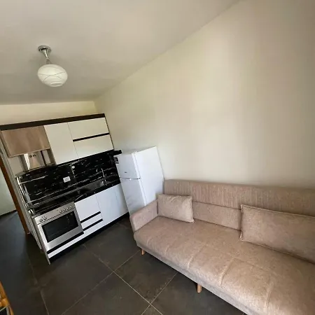 Guest Arbri 3* Vlorë