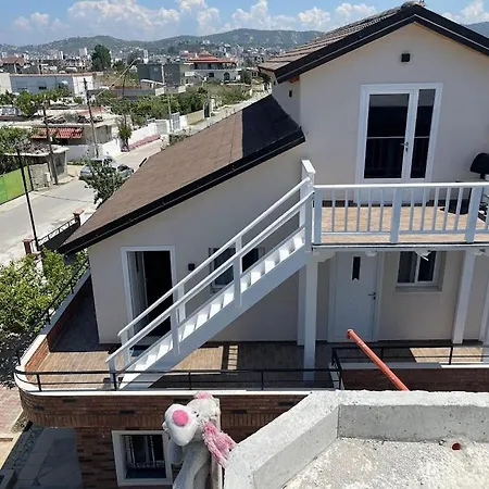 Guest Arbri Πανσιόν Vlorë