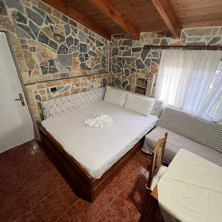 Pensjonat Guest Arbri