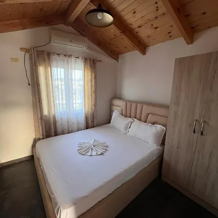 Guest Arbri 招待所 Vlorë