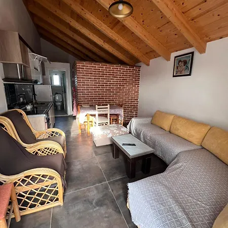 Guest Arbri 3* Wlora